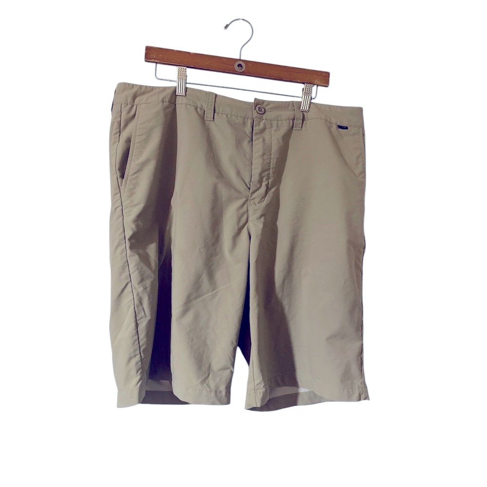 Travis Mathew Men's Beige Khaki Nylon Flat‎ Front Chino Golf Shorts Sz 38